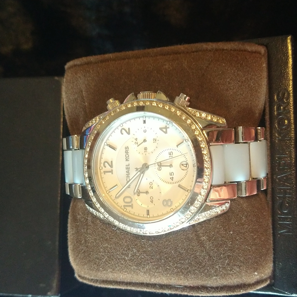 Michael Kors Blair Chronograph Quartz Silver Dial Ladies Watch